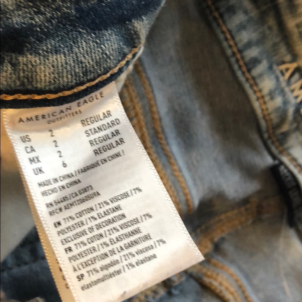 Distressed AE jeans - Picture 4 of 4
